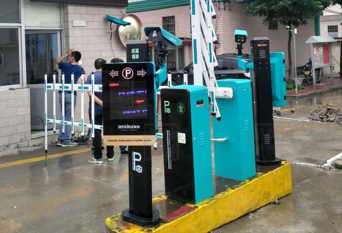 停車場(chǎng)道閘的類型有哪些？如何選擇好用的道閘系統(tǒng)呢？