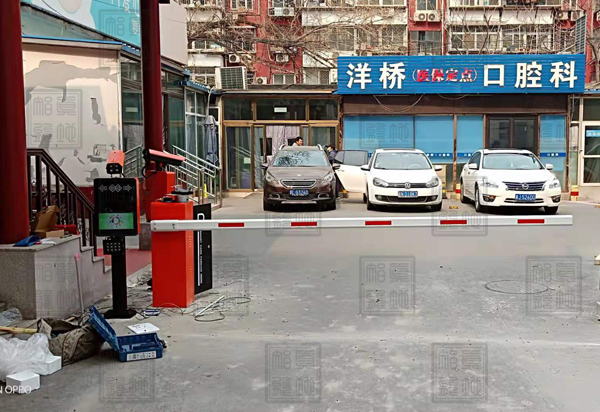 車牌識別智能道閘系統(tǒng)有什么功能？